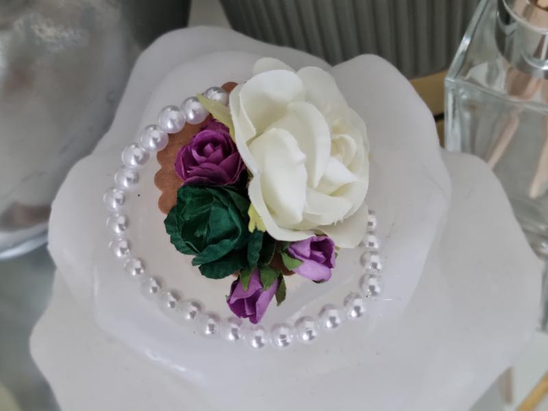 Сватбени бутониери тип гривна "Люлякови рози"