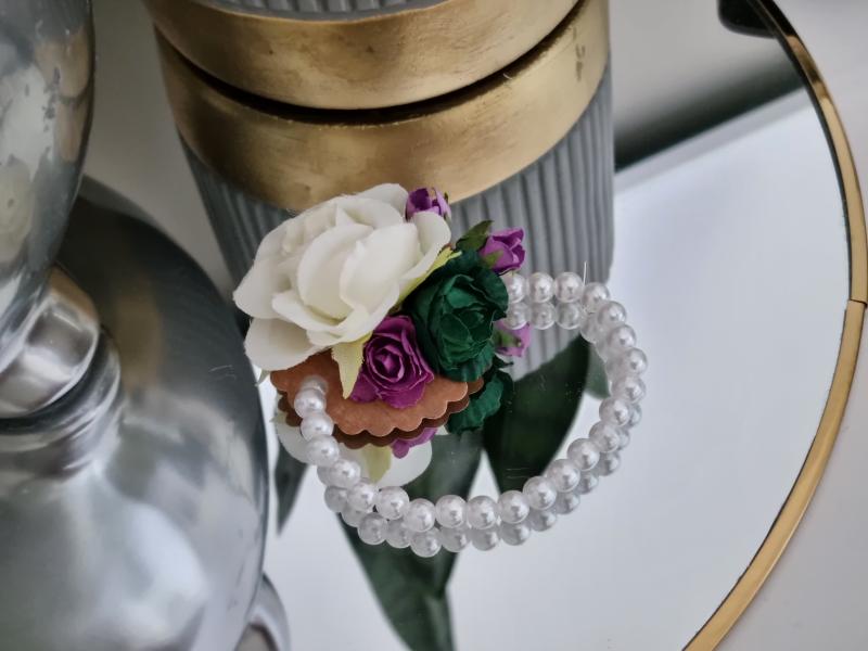 Сватбени бутониери тип гривна "Люлякови рози"