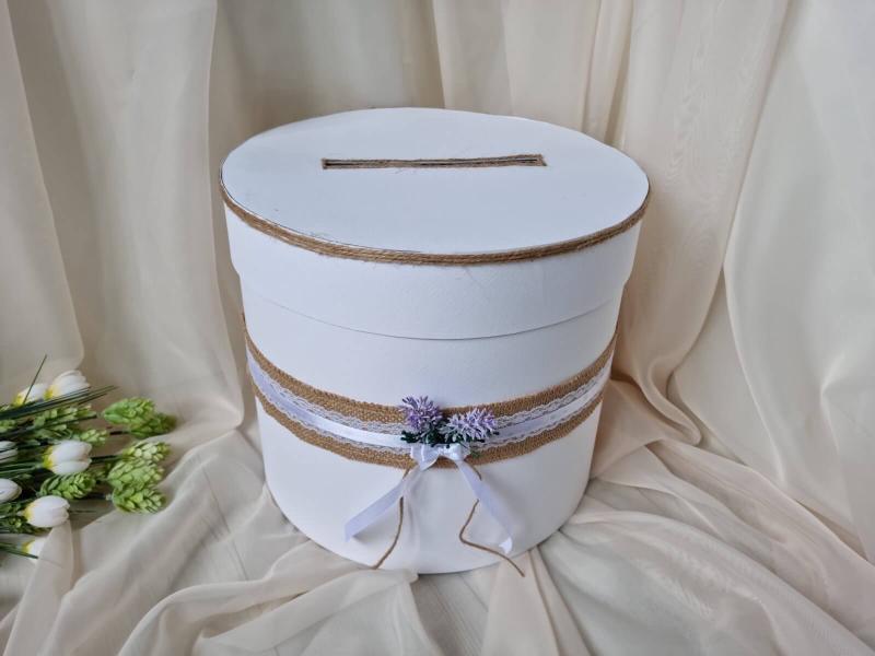 Сватбена кутия за подаръци - " С мириз на лавандула " 