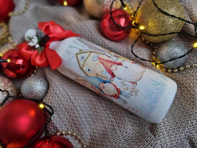 Бутилка с червено вино "Джуджета с големи нослета" - ръчно изработено