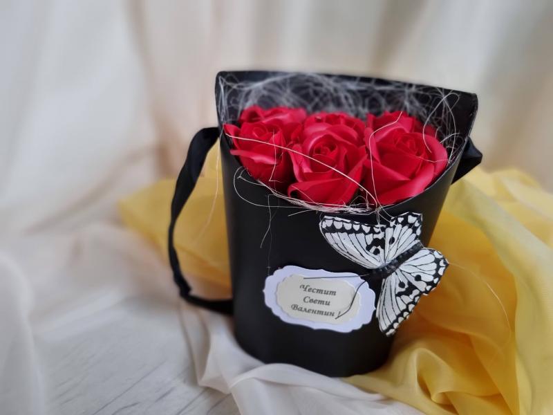 Букет "Червена роза"